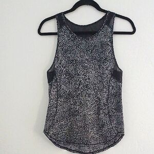 Lululemon Black & White Print Athletic Tank